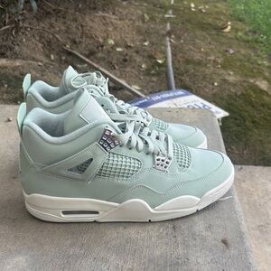 Air Jordan 4 Retro 'Abundance / Seafoam'  11.5